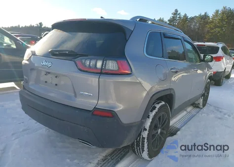 2019 Jeep Cherokee Latitude 4X4 from USA, damaged, VIN 1C4PJMCX7KD125357